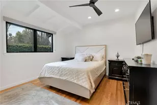 19943 Oxnard, Woodland Hills, CA 91367 - Photo 17