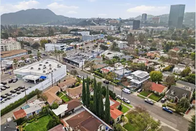 10718 Valley Spring Lane, North Hollywood, CA 91602 - Photo 47