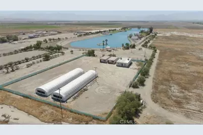 5051 Creekside Dr, Arvin, CA 93203 - Photo 1