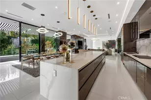677 Nimes Rd, Los Angeles, CA 90077 - Photo 17