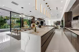 677 Nimes Rd, Los Angeles, CA 90077 - Photo 17