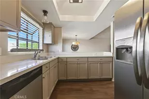 14715 Saticoy St, Van Nuys, CA 91405 - Photo 15