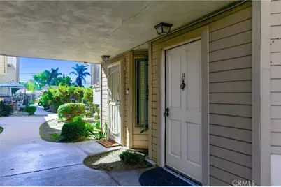 14715 Saticoy Street #14, Van Nuys, CA 91405 - Photo 43