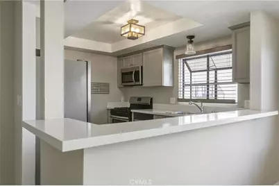 14715 Saticoy Street #14, Van Nuys, CA 91405 - Photo 17