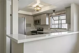 14715 Saticoy St, Van Nuys, CA 91405 - Photo 17