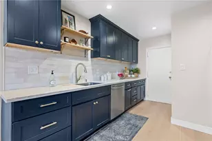 10707 Camarillo St, North Hollywood, CA 91602 - Photo 11