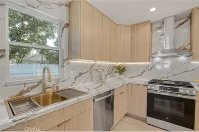 19120 Bessemer, Tarzana, CA 91335 - Photo 15