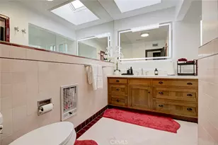 15556 Valerio, Van Nuys, CA 91406 - Photo 33