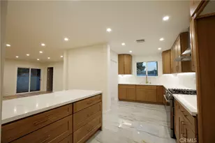 16126 Blackhawk St, Granada Hills, CA 91344 - Photo 5