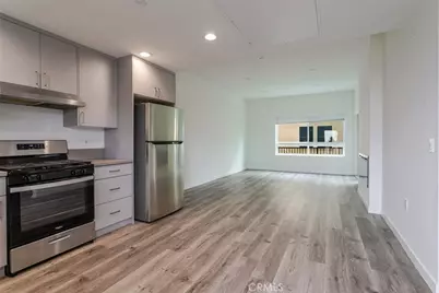 10652 Whipple Street, North Hollywood, CA 91602 - Photo 7