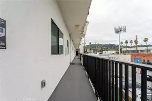 10652 Whipple St, North Hollywood, CA 91602 - Photo 23