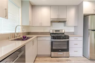 10652 Whipple Street, North Hollywood, CA 91602 - Photo 9