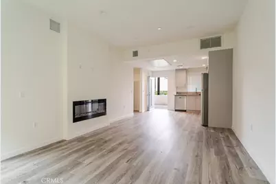 10652 Whipple Street, North Hollywood, CA 91602 - Photo 5