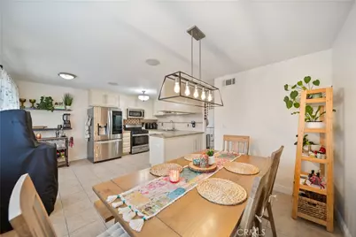 19950 Sherman Way Unit A #A, Winnetka, CA 91306 - Photo 13