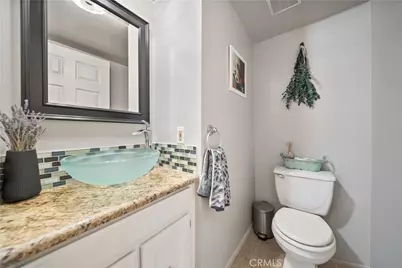 19950 Sherman Way Unit A #A, Winnetka, CA 91306 - Photo 21