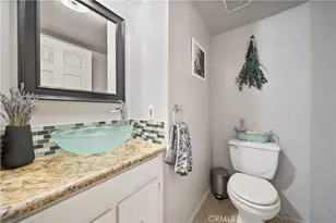 19950 Sherman Way, Winnetka, CA 91306 - Photo 21