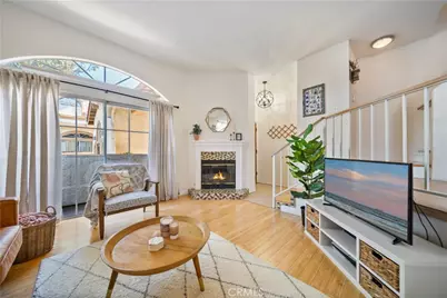 19950 Sherman Way Unit A #A, Winnetka, CA 91306 - Photo 5