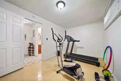 19950 Sherman Way Unit A #A, Winnetka, CA 91306 - Photo 37