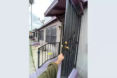 11018 S Figueroa, Los Angeles, CA 90061 - Photo 5