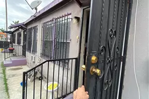 11018 S Figueroa, Los Angeles, CA 90061 - Photo 5