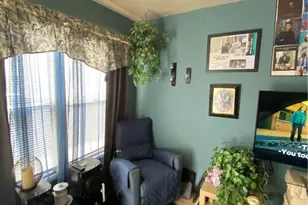 11018 S Figueroa, Los Angeles, CA 90061 - Photo 7