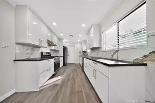 15753 Cohasset St, Van Nuys, CA 91406 - Photo 23