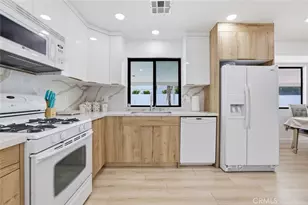 2901 E Via Escuela, Palm Springs, CA 92262 - Photo 9