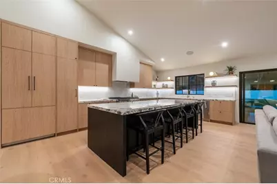 8960 Oak Park, Los Angeles, CA 91325 - Photo 13