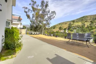 9726 Appaloosa, Shadow Hills, CA 91040 - Photo 49