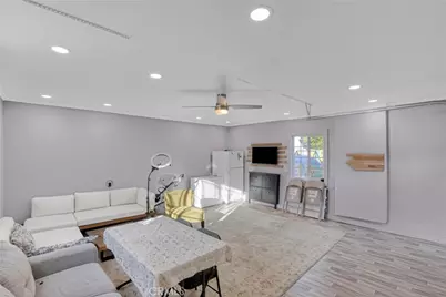 6331 Murietta, Los Angeles, CA 91401 - Photo 29