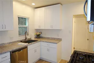 6845 Alta Loma Terrace, Los Angeles, CA 90068 - Photo 17