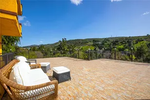 9336 Wayside Dr, Sunland, CA 91040 - Photo 11