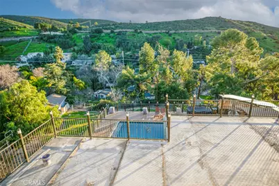 9336 Wayside Drive, Sunland, CA 91040 - Photo 13