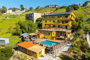 9336 Wayside Dr, Sunland, CA 91040 - Photo 39