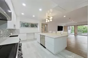 10450 Wilshire Blvd, Los Angeles, CA 90024 - Photo 13