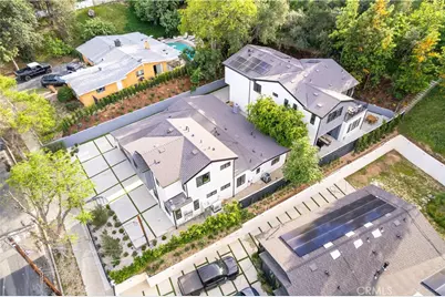 5623 Oso, Woodland Hills, CA 91367 - Photo 3