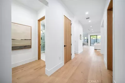 5623 Oso, Woodland Hills, CA 91367 - Photo 7