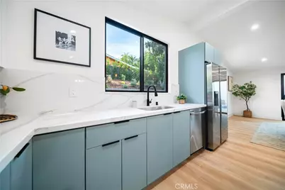 5623 Oso, Woodland Hills, CA 91367 - Photo 47