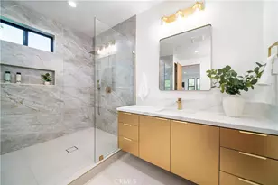 5623 Oso, Woodland Hills, CA 91367 - Photo 33