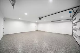 5623 Oso, Woodland Hills, CA 91367 - Photo 57