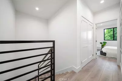 5623 Oso, Woodland Hills, CA 91367 - Photo 65