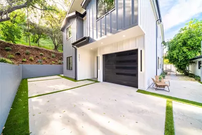 5623 Oso, Woodland Hills, CA 91367 - Photo 69