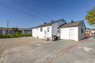 8881 Morehart Avenue, Los Angeles, CA 91352 - Photo 9