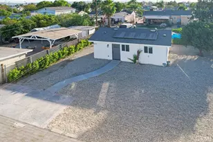 8881 Morehart Ave, Los Angeles, CA 91352 - Photo 43