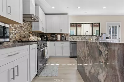 2101 E Glenoaks Boulevard, Glendale, CA 91206 - Photo 21