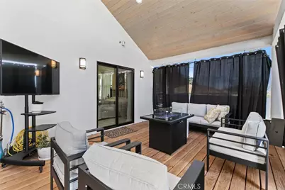 2101 E Glenoaks Boulevard, Glendale, CA 91206 - Photo 43