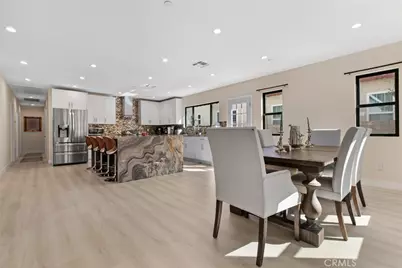 2101 E Glenoaks Boulevard, Glendale, CA 91206 - Photo 23