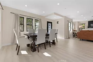 2101 E Glenoaks Blvd, Glendale, CA 91206 - Photo 11