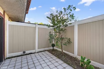 9325 Sunland Park Drive #2, Los Angeles, CA 91352 - Photo 17