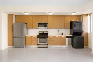 217 S Marengo, Pasadena, CA 91101 - Photo 9